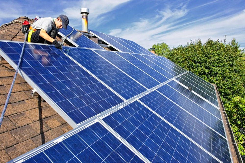 Solarni paneli - Kako možete postati uspešan i kupac i proizvođač električne energije i smanjiti račun za struju